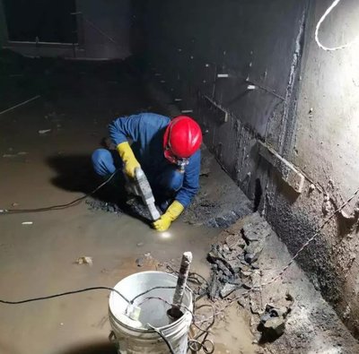 地鐵涵洞沉降縫堵漏,公路通道防水施工,車站地下人行道補漏