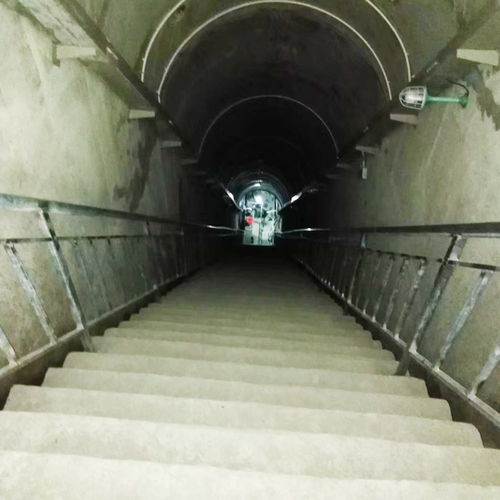 岳陽市人防通道口伸縮縫滲漏水堵漏技術